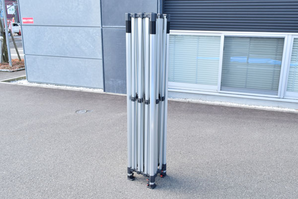 ①本体(フレーム)収納時