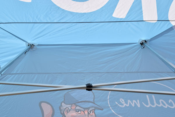 ②ROOF(天幕)内側