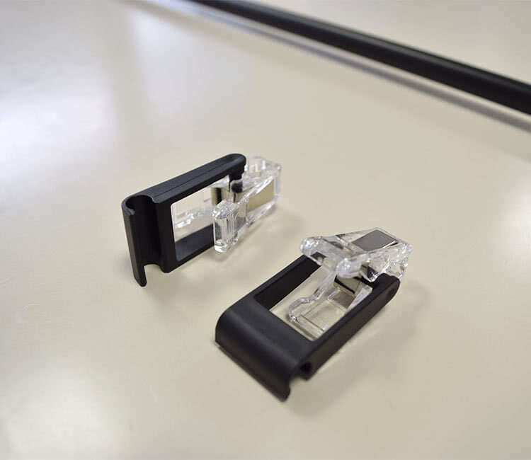 吊り下げクリップ