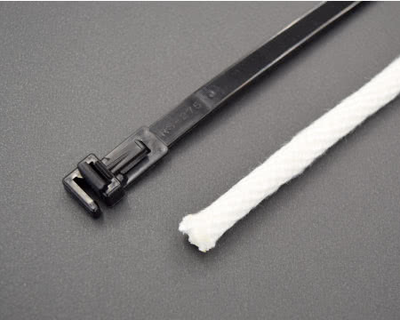 設置用備品