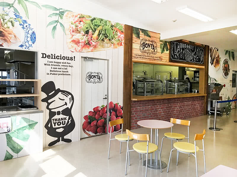 食堂の壁紙製作実例