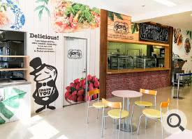 食堂の壁紙製作実例